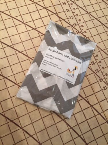 Bugaboo Donkey fitted sheet for carrycot bassinet Grey chevron